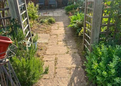 Natural stone paving