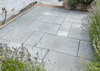 Natural stone paving