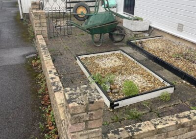 Porcelain patios & pathways