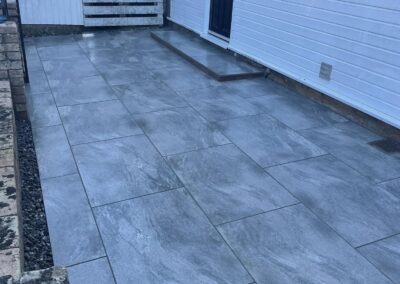 Porcelain patios & pathways