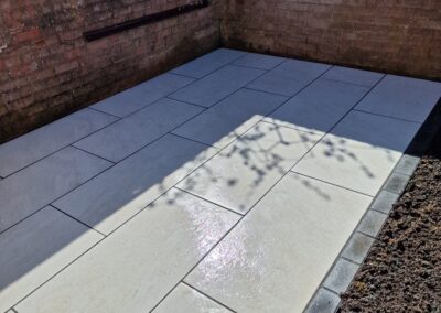 Porcelain patios & pathways
