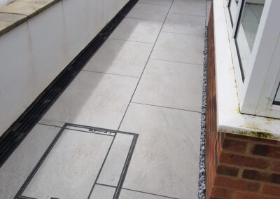 Porcelain patios & pathways