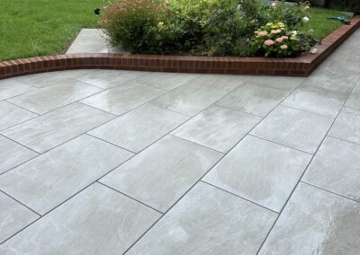 Porcelain patios & pathways