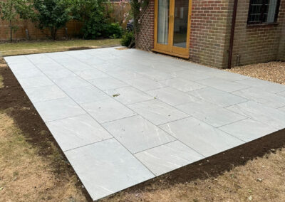 Porcelain patios & pathways